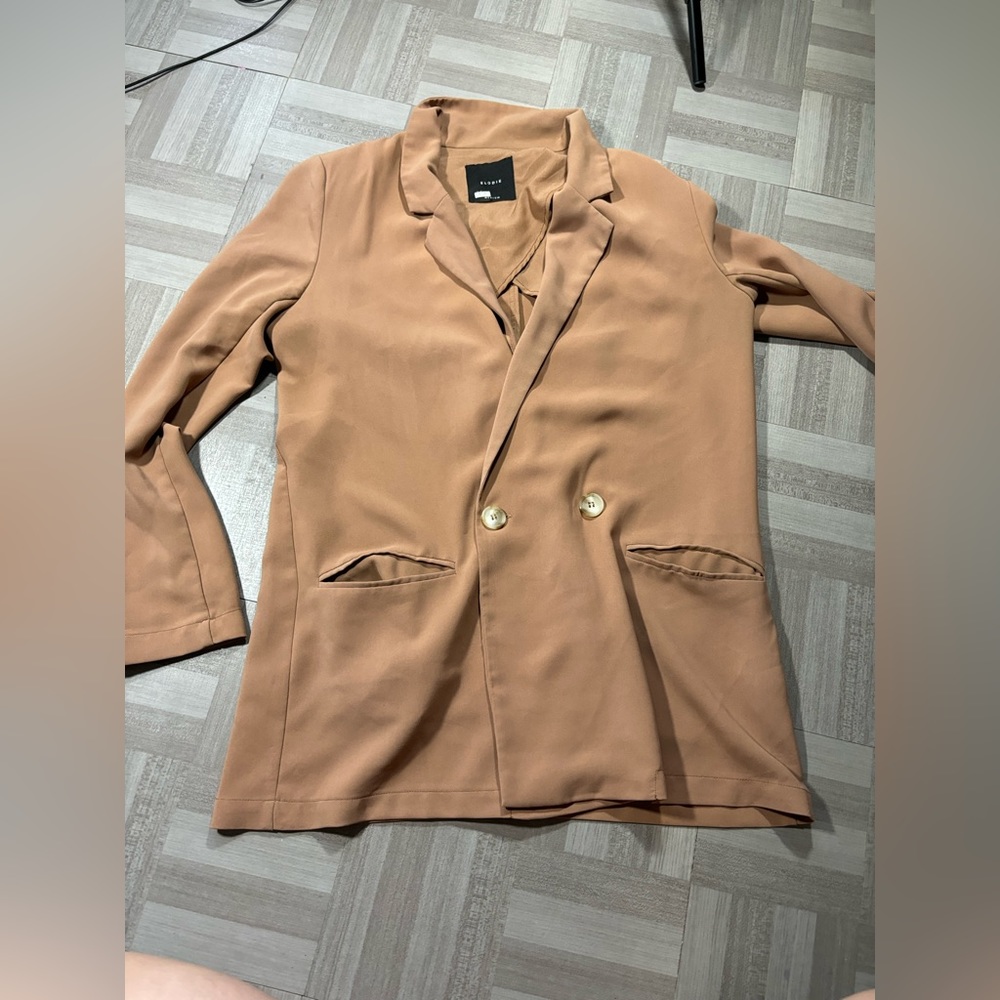 Elodie Double-Breasted Blazer in blush pink/brown